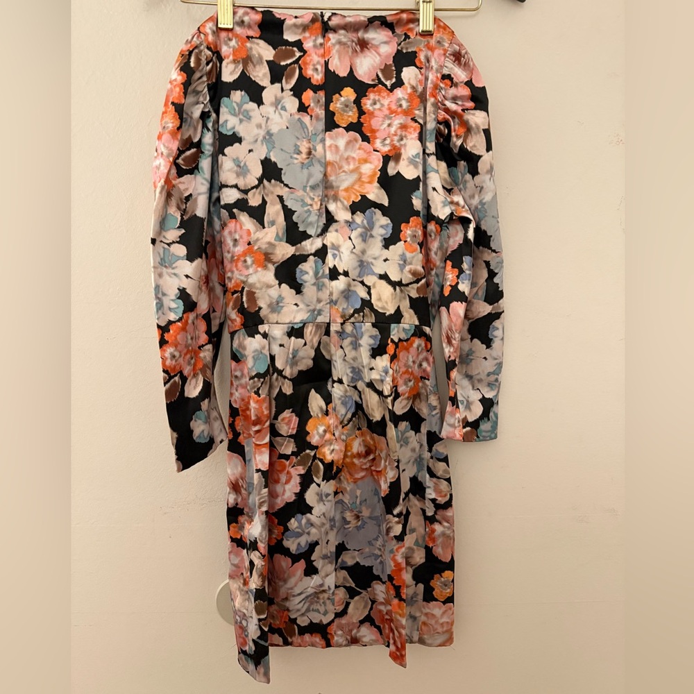 ZARA Floral Print Mini Dress Size: XS - Picture 2 of 4